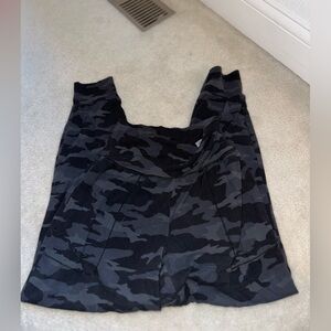 Athleta Camo Salutation Joggers XS